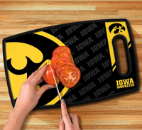 Iowa Hawkeyes Cutting Board – Non-Slip Handle (9in